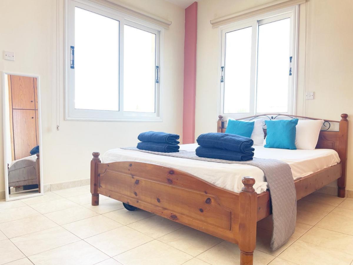 Sunset Pearl Holiday Villa Ayia Napa Exterior photo